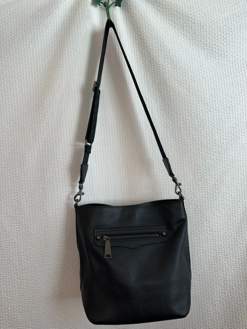 Rebecca Minkoff Regan Black Pebbled Leather Bucket Crossbody Shoulder Bag